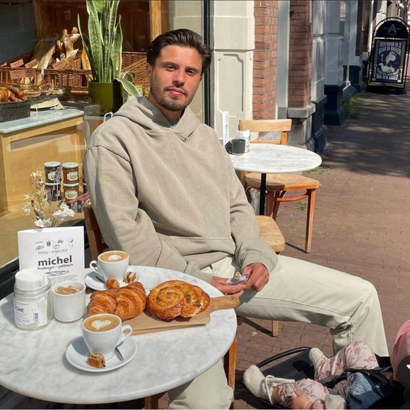 Talentless - Heavyweight unisex beige hoodie size medium - Picture 5 of 7